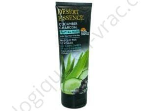 MASQUE POUR LE VISAGE AU CONCOMBRE ET AU CHARBON